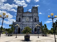 Khám phá nhà thờ cổ, nơi lưu giữ quyển sách đầu tiên viết bằng chữ quốc ngữ