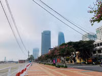 Phố phường Đà Nẵng ‘chìm’ trong sương mù