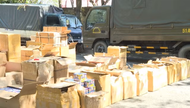 Tang vật là pháo nổ do công an thu giữ. (Ảnh: Công an TPHCM)