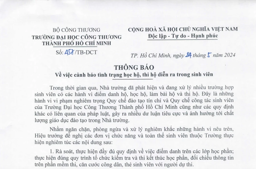 Thông báo của Trường Đại học Công Thương TPHCM về cảnh báo tình trạng học hộ, thi hộ diễn ra trong sinh viên. Ảnh: HUIT