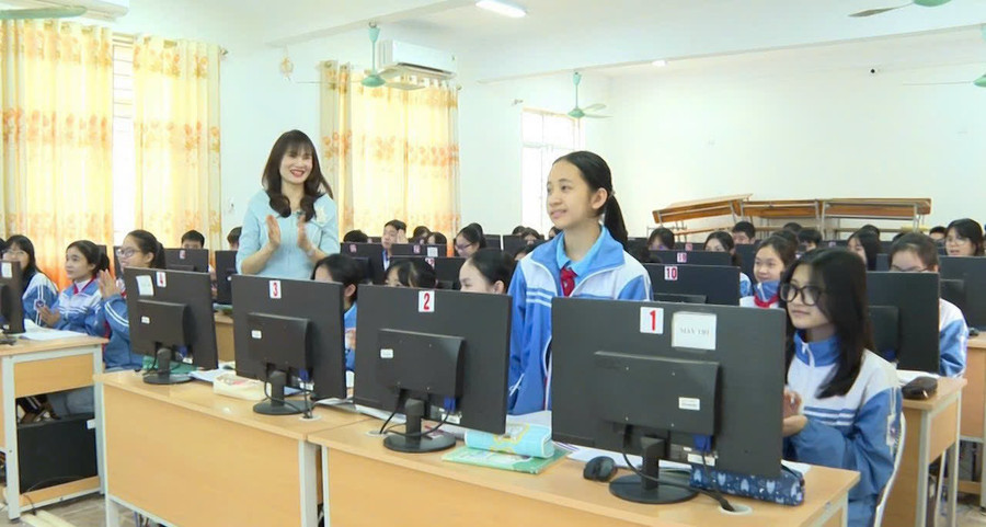 Cô giáo Nguyễn Thị Thu Phương có nhiều học sinh đạt thành tích cao trong các kỳ thi HSG.