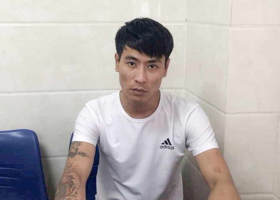 Hoàng Ngọc Sinh bị khởi tố về tội Chống người thi hành công vụ Hoàng Ngọc Sinh bị khởi tố về tội Chống người thi hành công vụ