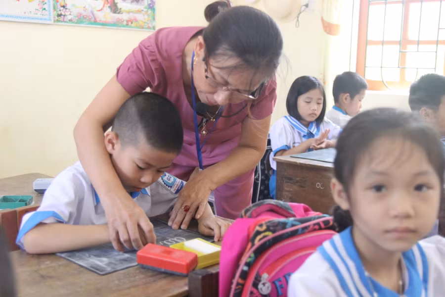 UBND tỉnh Nghệ An đã thông qua văn bản về việc tổ chức dạy học 2 buổi/ngày ở Tiểu học