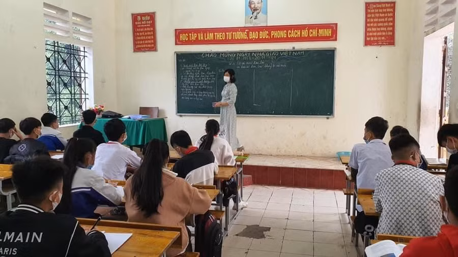 Công tác giáo dục hướng nghiệp được Trường THCS Văn Lung thực hiện bài bản và hiệu quả