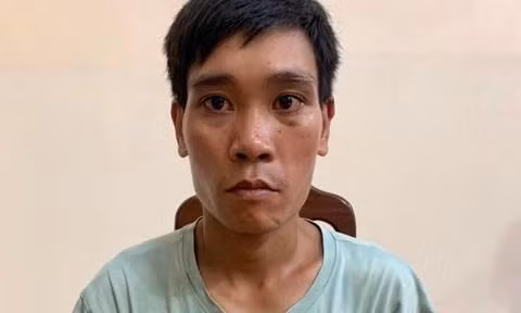 Đối tượng đã bị bắt sau khi cố ý gây thương tích và rượt chém Công an. Ảnh: Công an Tuyên Quang