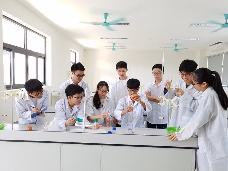 Học sinh Trường THPT Chuyên Vĩnh Phúc. Ảnh minh họa