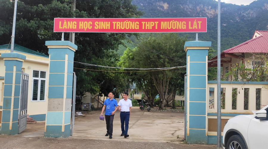 Làng học sinh Trường THPT Mường Lát (Thanh Hóa). Ảnh: Thế Lượng.