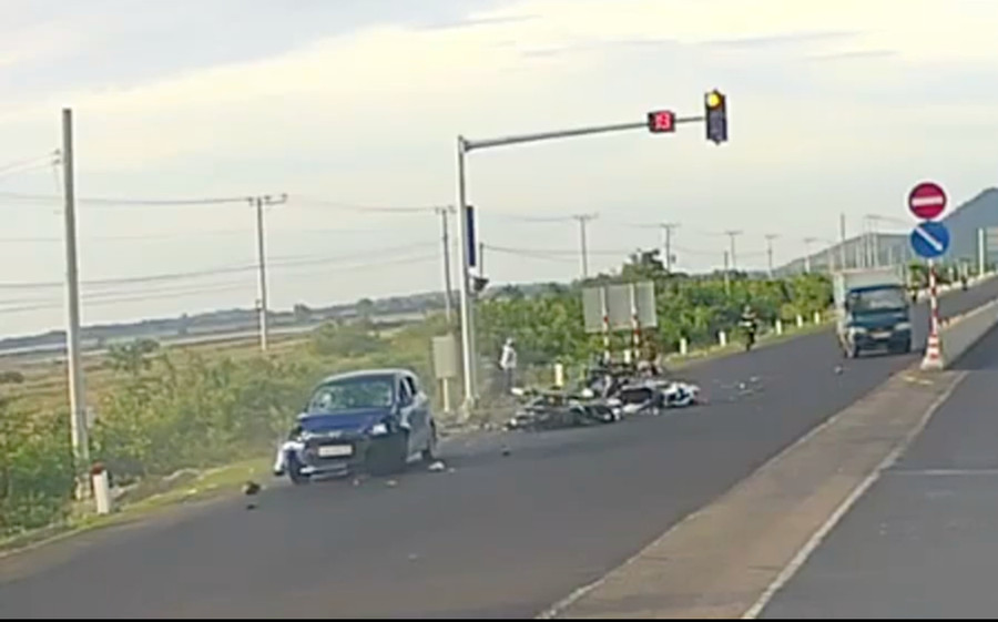 Hiện trường vụ tai nạn. (Ảnh: Cắt từ video)