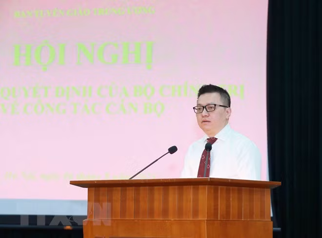 Đồng chí Lê Quốc Minh, Uỷ viên Trung ương Đảng, Tổng Biên tập Báo Nhân Dân kiêm Phó Trưởng Ban Tuyên giáo Trung ương phát biểu tại Hội nghị. (Ảnh: Phương Hoa/TTXVN)