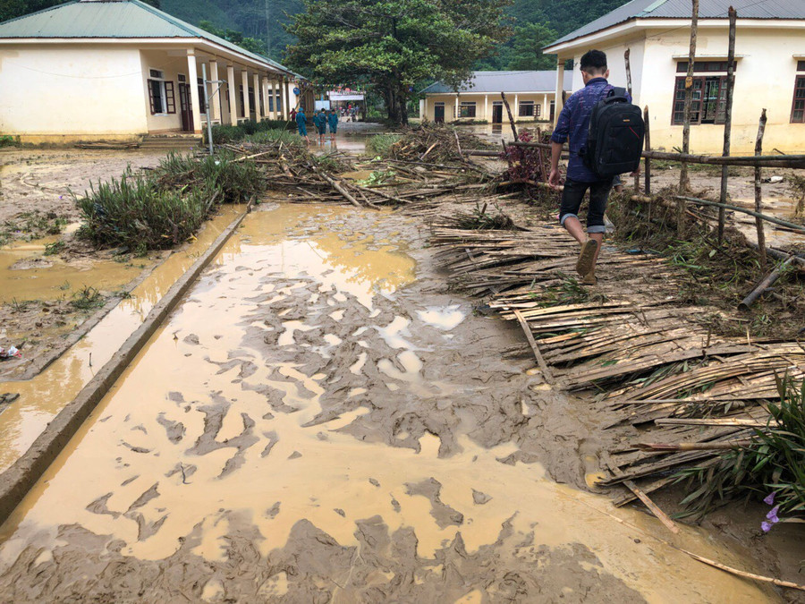 Hiện toàn bộ học sinh Trường PT DTBT THCS Yên Tĩnh phải nghỉ học