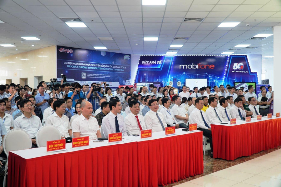 Các đại biểu tham dự hội nghị. Các đại biểu tham dự hội nghị.