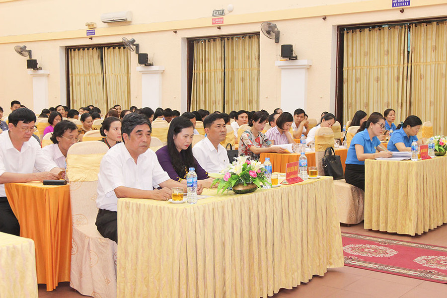 Đại biểu dự Hội nghị tổng kết