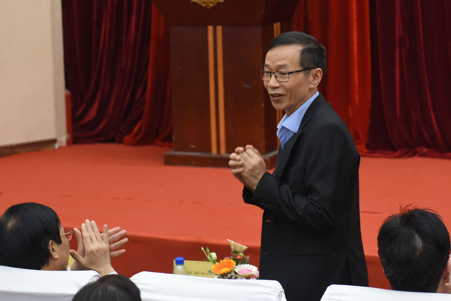 Ông Nguyễn Văn Minh, Hiệu trưởng Trường Đại học Sư phạm Hà Nội. Ông Nguyễn Văn Minh, Hiệu trưởng Trường Đại học Sư phạm Hà Nội.