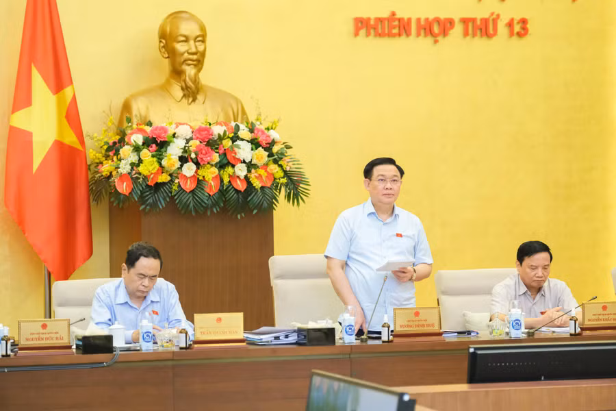 Chủ tịch Quốc hội Vương Đình Huệ phát biểu bế mạc Phiên họp thứ 13 của Ủy ban Thường vụ Quốc hội.