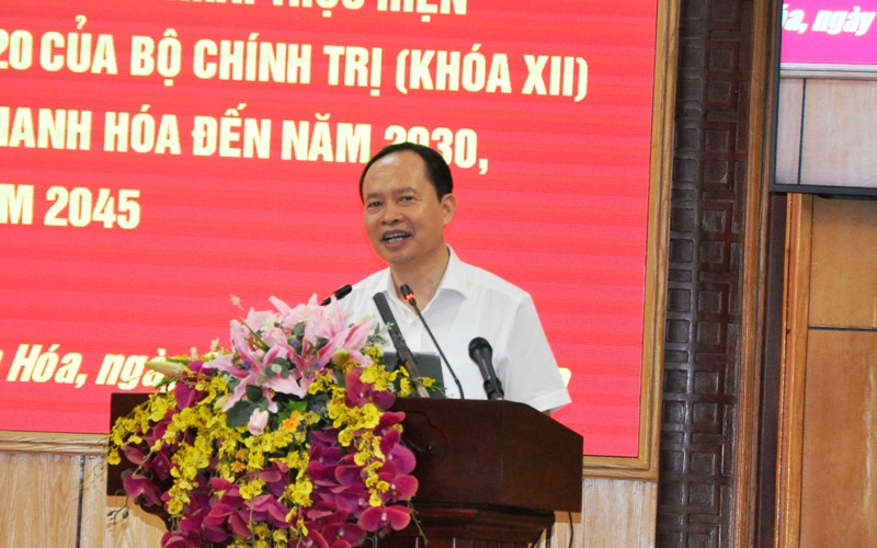 Bí thư Tỉnh ủy Thanh Hóa Trịnh Văn Chiến phát biểu tại hội nghị.