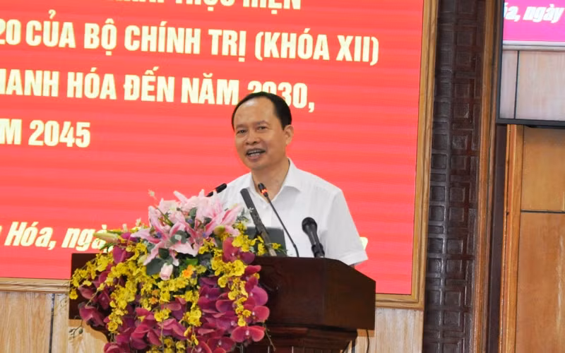 Bí thư Tỉnh ủy Thanh Hóa Trịnh Văn Chiến phát biểu tại hội nghị.