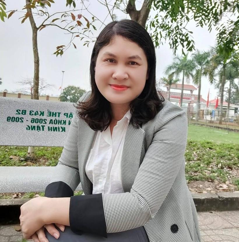 Cô Nguyễn Thị Hương - Giáo viên Trường THPT Quỳnh Lưu 2, huyện Quỳnh Lưu, Nghệ An mong chờ và hy vọng có bài văn hay từ thí sinh. Cô Nguyễn Thị Hương - Giáo viên Trường THPT Quỳnh Lưu 2, huyện Quỳnh Lưu, Nghệ An mong chờ và hy vọng có bài văn hay từ thí sinh.