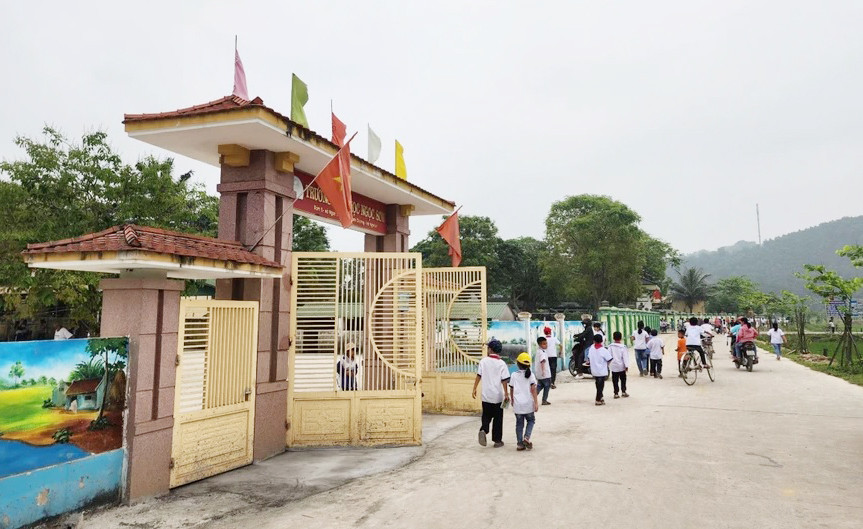 Trường Tiểu học Ngọc Sơn (huyện Thanh Chương, Nghệ An).