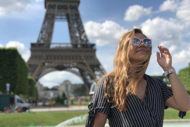 Pháp có nhiều chính sách tốt dành cho sinh viên, bạn sẽ dễ dàng có dịp tiếp xúc với vô số các hoạt động thể thao, du lịch hoặc văn hóa. Pháp có nhiều chính sách tốt dành cho sinh viên, bạn sẽ dễ dàng có dịp tiếp xúc với vô số các hoạt động thể thao, du lịch hoặc văn hóa.