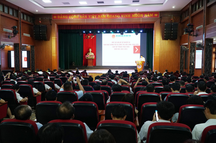 Hội nghị thảo luận và đề ra các giải pháp tăng cường hiệu quả giáo dục chính trị, công tác học sinh sinh viên.