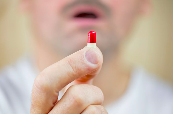 Theo Viện Y tế Quốc gia, khoảng 15% người trưởng thành ở Mỹ đã sử dụng thuốc giảm cân vào một thời điểm nào đó trong đời, chi tiêu khoảng 2,1 tỷ đô la một năm cho những dạng thuốc.