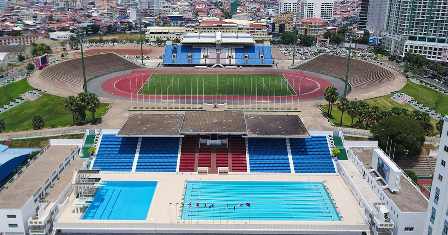 Sân Olympic chính là sân vận động Quốc gia cũ của Campuchia. Sân Olympic chính là sân vận động Quốc gia cũ của Campuchia.