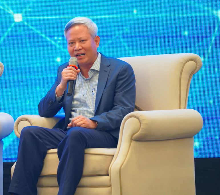 Phó giáo sư Vũ Đức Lợi, Phó Viện trưởng Viện Khoa học và Công nghệ Việt Nam - Hàn Quốc.