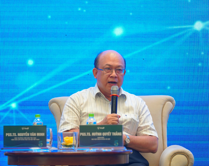 Phó giáo sư Huỳnh Quyết Thắng - Giám đốc Đại học Bách khoa Hà Nội.