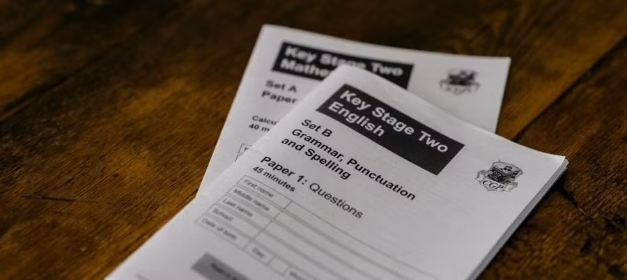 Các quốc gia như Canada, Úc, New Zealand và Vương quốc Anh cũng đã đưa IELTS vào quy trình đăng ký nhập cư của họ.