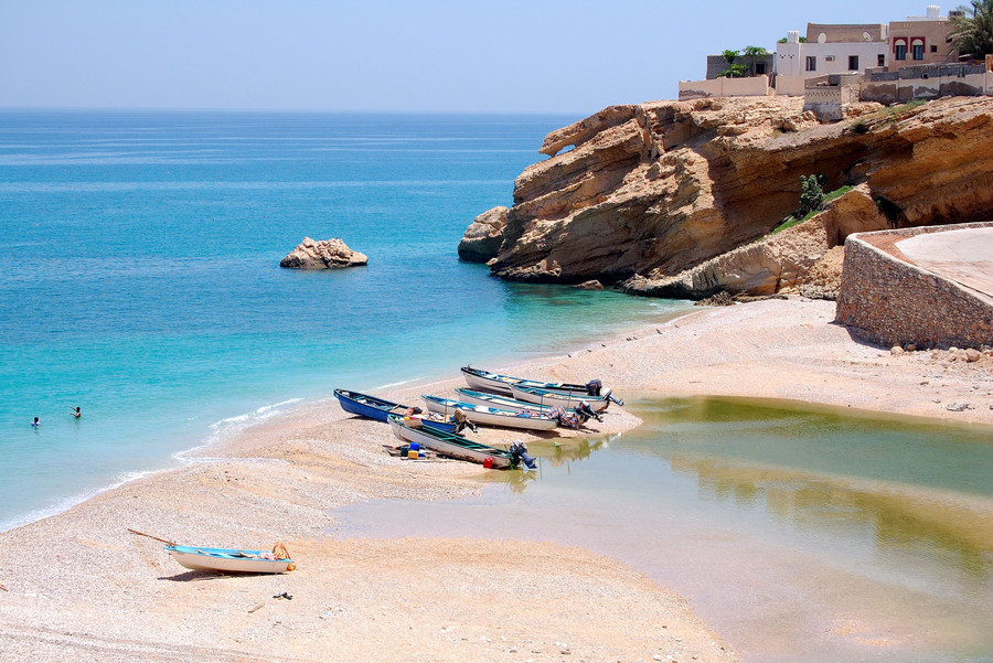 Bãi biển tuyệt đẹp tại Oman.