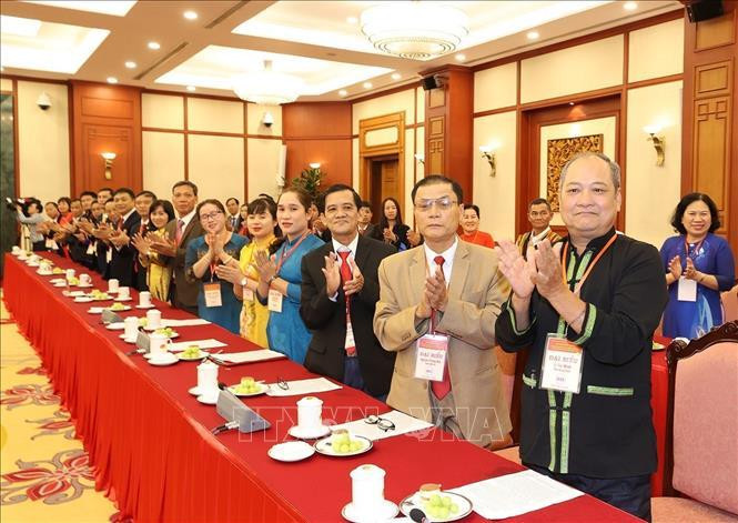 Các đại biểu tham dự buổi gặp mặt Tổng Bí thư Nguyễn Phú Trọng. Ảnh: Trí Dũng/TTXVN Các đại biểu tham dự buổi gặp mặt Tổng Bí thư Nguyễn Phú Trọng. Ảnh: Trí Dũng/TTXVN