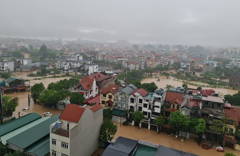Mưa lớn kéo dài gây ngập úng ở nhiều địa phương tại Vĩnh Phúc
