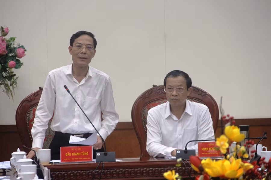 Ông Đầu Thanh Tùng - Phó Chủ tịch UBND tỉnh Thanh Hóa phát biểu tại buổi Công bố Quyết định Thanh tra của Bộ GD&amp;ĐT.