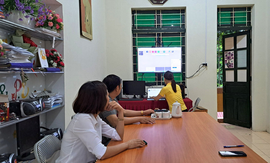 Công tác chuẩn bị cho sự kiện ở Trường THPT Quan Sơn (Thanh Hóa) đã hoàn tất. Ảnh: Nhà trường cung cấp.