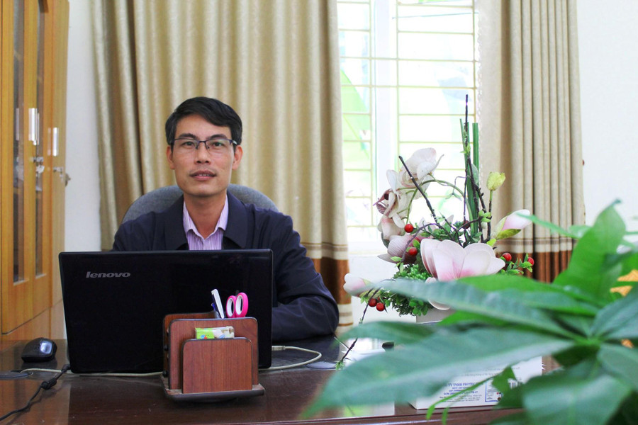 Thầy Trương Văn Thuật - Hiệu trưởng Trường THCS Hoằng Phụ.