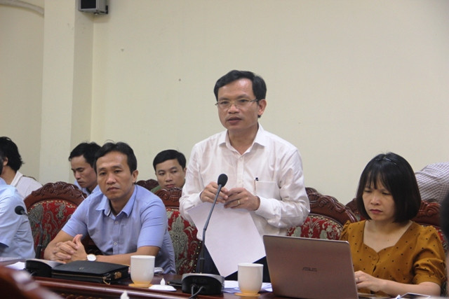 Cục trưởng Cục Quản lý chất lượng Bộ GD&ĐT Mai Văn Trinh làm việc với Ban chỉ đạo kỳ thi THPT Quốc gia 2019 tỉnh Thanh Hóa.