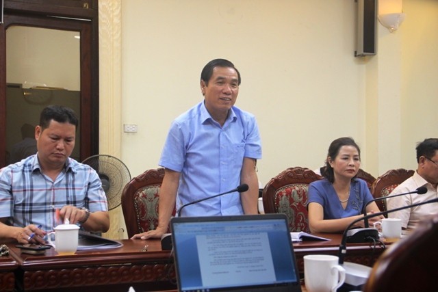 Ông Phạm Đăng Quyền - Phó Chủ tịch UBND tỉnh, Trưởng Ban Chỉ đạo kỳ thi THPT Quốc gia 2019, làm việc với đoàn công tác của Bộ GD&ĐT.