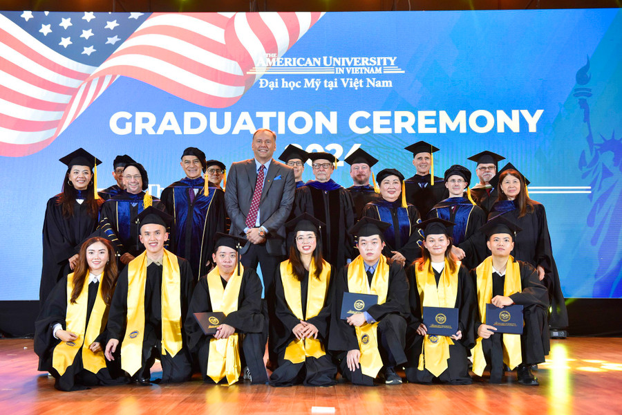 Hệ thống Trường Quốc tế Hoa Kỳ APU và Đại học Mỹ tại Việt Nam - AUV long trọng tổ chức Lễ Tốt Nghiệp niên khóa 2023-2024