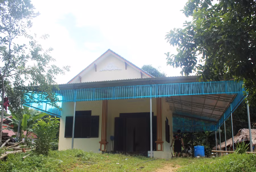 Căn nhà mới của gia đình bà Lê Thị Long, ở thị trấn Lang Chánh (Thanh Hóa). Ảnh: TL Căn nhà mới của gia đình bà Lê Thị Long, ở thị trấn Lang Chánh (Thanh Hóa). Ảnh: TL