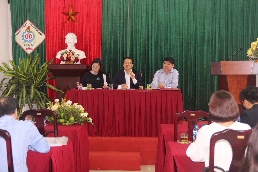 Đoàn công tác Bộ GD&ĐT làm việc với trường tiểu học trên địa bàn TP Vinh, Nghệ An