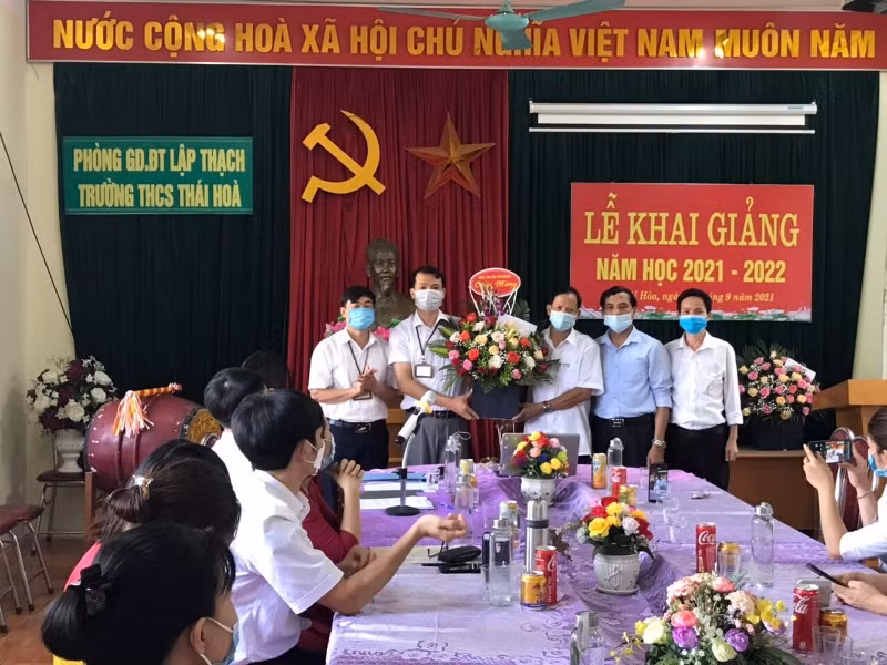 Trường THCS Thái Hòa cùng các nhà trường tại Vĩnh Phúc tổ chức khai giảng năm học mới bằng hình thức trực tuyến
