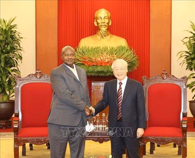 Tổng Bí thư Nguyễn Phú Trọng tiếp Tổng thống Uganda, Chủ tịch Đảng NRM, ông Yoweri Kaguta Museveni thăm chính thức Việt Nam - Ảnh: TTXVN