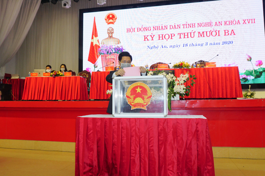 HĐND tỉnh Nghệ An tổ chức phiên họp bất thường bầu Chủ tịch UBND tỉnh