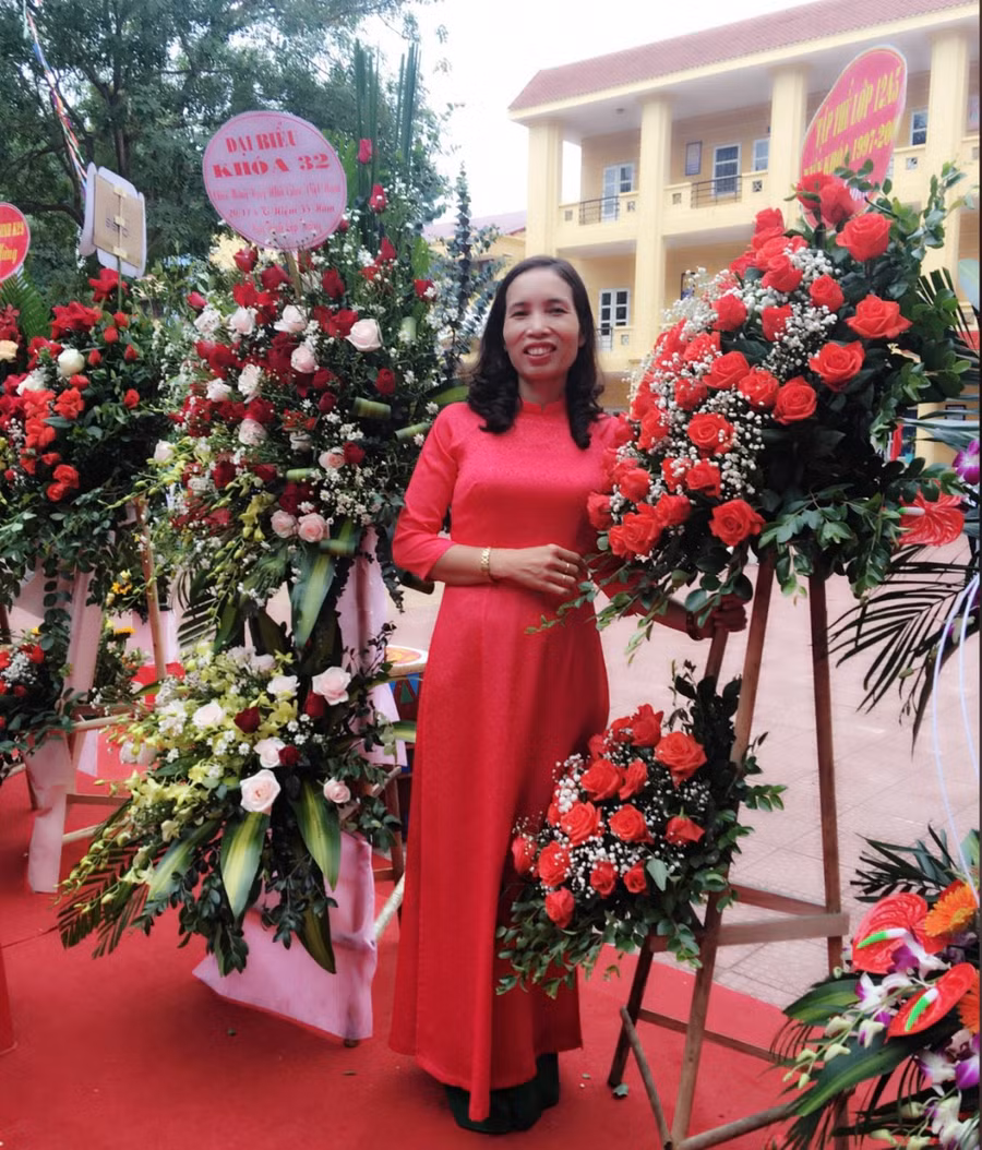 Cô Hà Thị Loan - Giáo viên Trường THPT Lục Nam, huyện Lục Nam, Bắc Giang