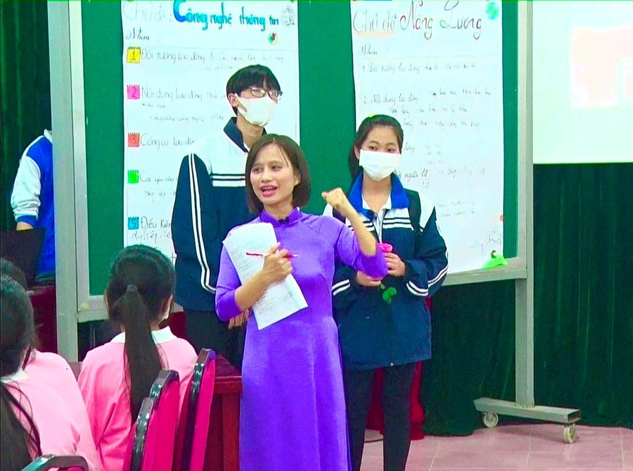 Hướng nghiệp sớm giúp học sinh nhận biết được năng lực bản thân để lựa chọn nghề phù hợp.