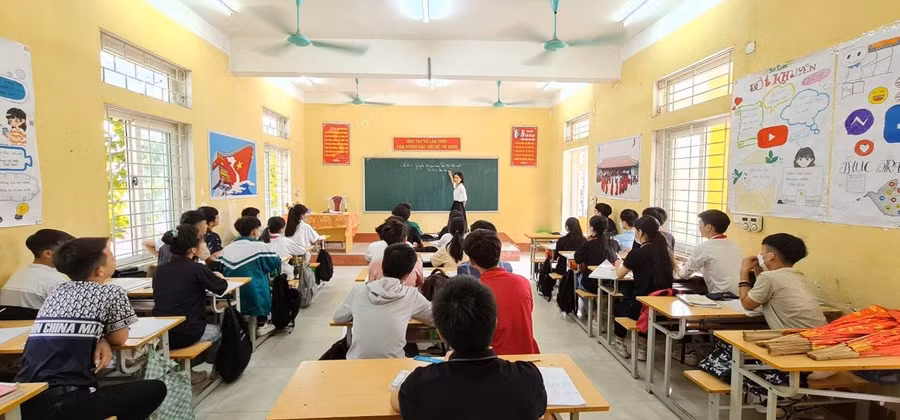 Hoạt động giáo dục tại Trường THCS Phượng Lâu.