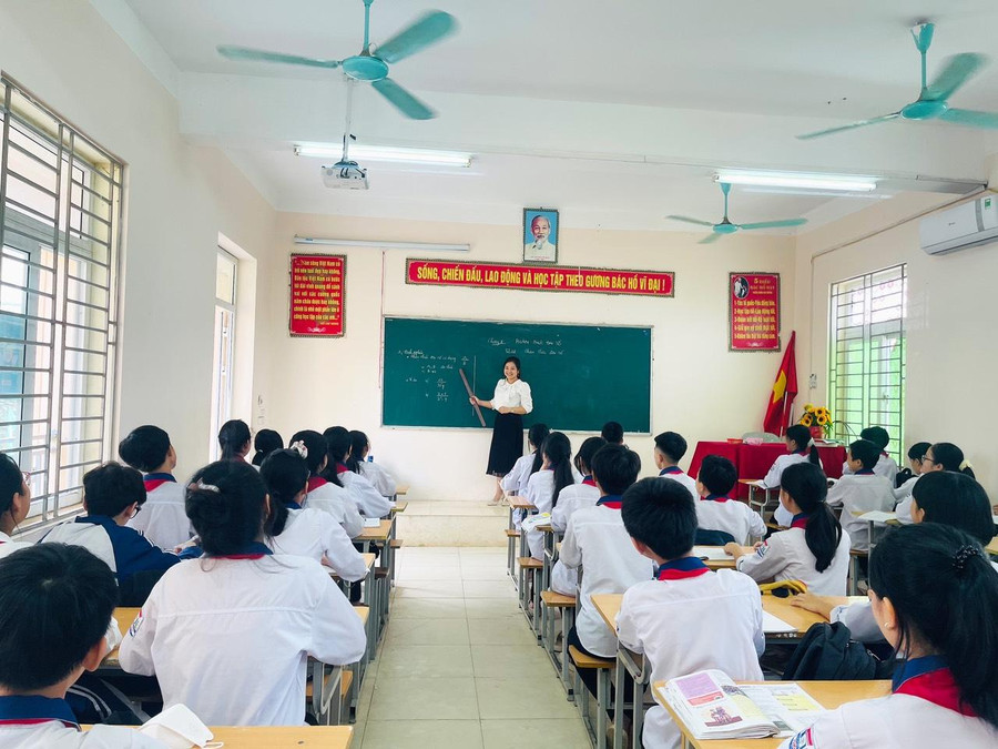 Trường THCS Phú Lộc luôn chú trọng đến công tác hướng nghiệp cho học sinh Trường THCS Phú Lộc luôn chú trọng đến công tác hướng nghiệp cho học sinh
