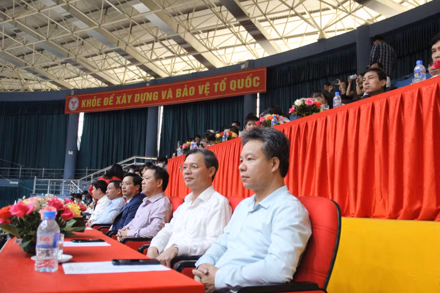 Đại biểu dự đại hội