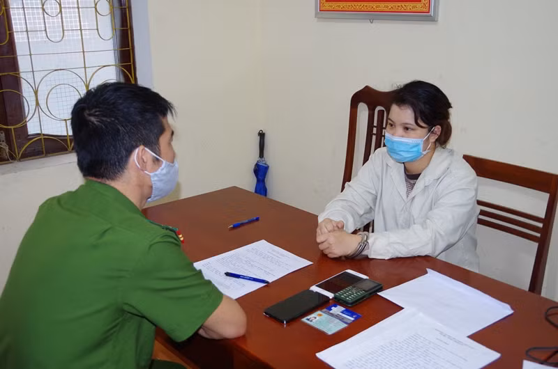 Vũ Thị Nhung tại cơ quan Công an. Ảnh: Công an tỉnh Hà Giang