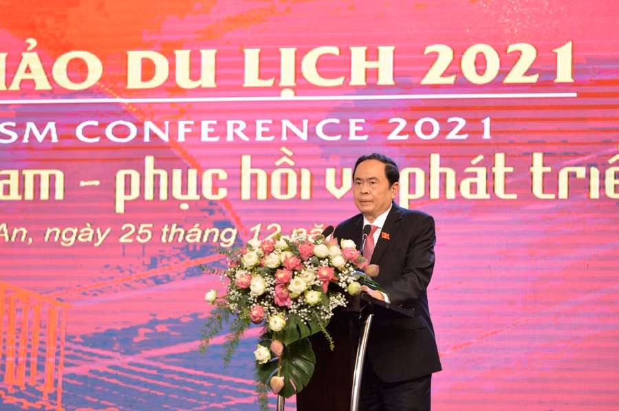 Phó Chủ tịch Thường trực Quốc hội Trần Thanh Mẫn phát biểu chỉ đạo tại hội thảo.